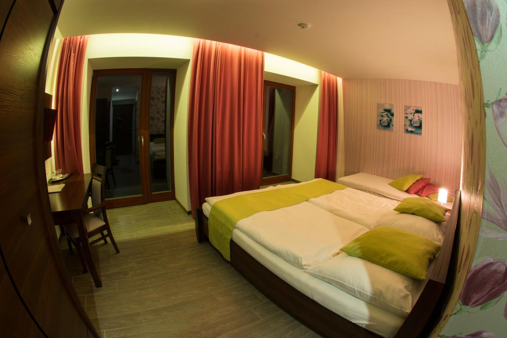 Hotel Slunny Dvur Jeseník Quarto foto